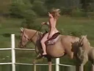 مرد فیلم سکسی عربی خوشگل ثروتمند پسر, brunettes داغ در خانه خود