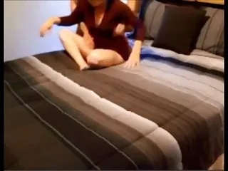 جوجه قرمز با لهستانی ناخن فیلمسکسیعربی هل دادن باسن خود را با دست و انگشت مقعد با وسیله ارتعاش و نوسان