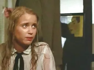 شوهر دختر بزرگ او همسر فیلم س عربی و t-پیراهن صورتی